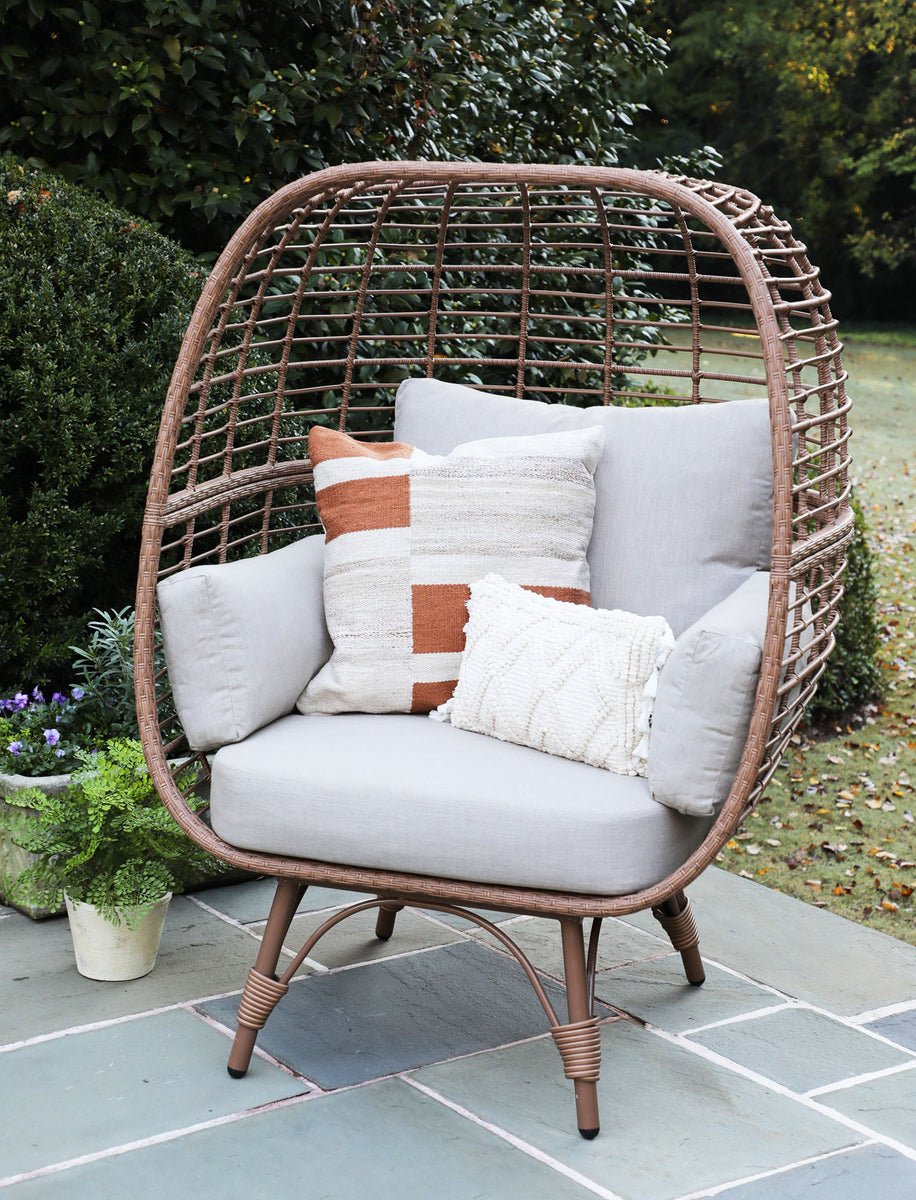 Sunscape wicker egg sale chair